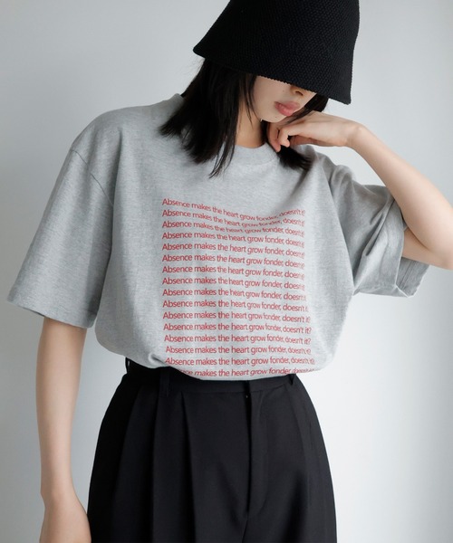LIAN(リアン)の「メッセージプリントT(Tシャツ/カットソー・レディース・グレー/オフホワイト/ネイビー/ライトグレー・FREE)」の1枚目の写真