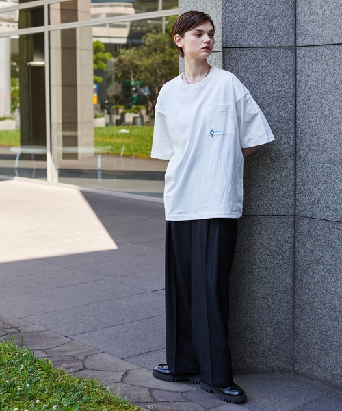 ONCILY(オンシェリー)の「POCKET LOGO T-SHIRT / ポケットロゴTシャツ(Tシャツ/カットソー・メンズ・ホワイト系その他/ブラック/オフホワイト・MEDIUM/LARGE/SMALL)」の12枚目の写真