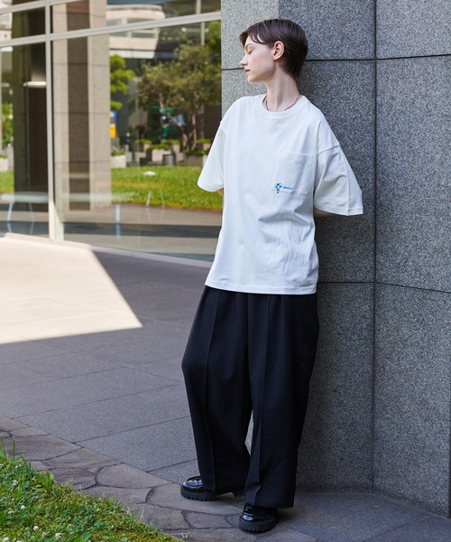 ONCILY(オンシェリー)の「POCKET LOGO T-SHIRT / ポケットロゴTシャツ(Tシャツ/カットソー・メンズ・ホワイト系その他/ブラック/オフホワイト・MEDIUM/LARGE/SMALL)」の14枚目の写真
