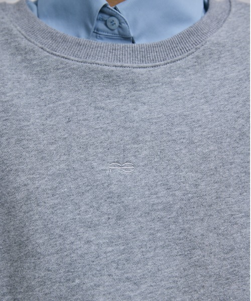 FEKETE（フェケテ）の「FE LOGO SWEAT SHIRT / FEロゴスウェット（スウェット・レディース・グレー/ブラック/ネイビー・LARGE/MEDIUM/SMALL）」の9枚目の写真