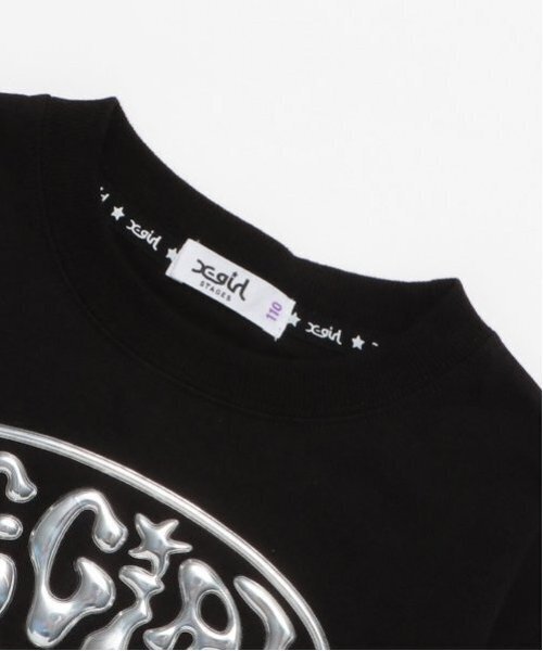 X-girl Stages(エックスガールステージス)の「立体メタリックロゴモチーフ半袖Tシャツ(Tシャツ/カットソー・キッズ・ブラック/オレンジ/オフホワイト・130cm/120cm/90cm/80cm/100cm/110cm/140cm)」の4枚目の写真