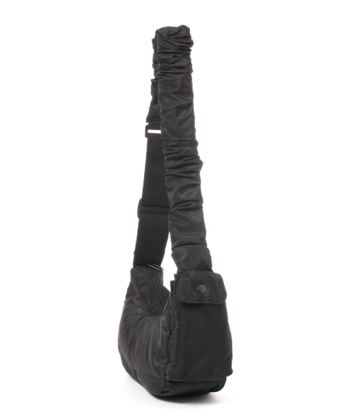 studio CLIP（スタディオクリップ）の「ナイロンボディバッグ（ショルダーバッグ・レディース・ベージュ/ブラック・FREE）」の9枚目の写真