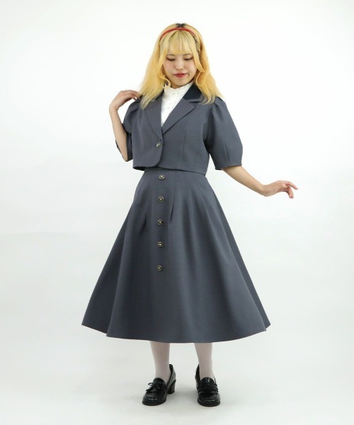 F i.n.t（フィント）の「釦使いパフスリーブジャケットセットアップ（セットアップ・レディース・グレー/ブラウン・FREE）」の18枚目の写真