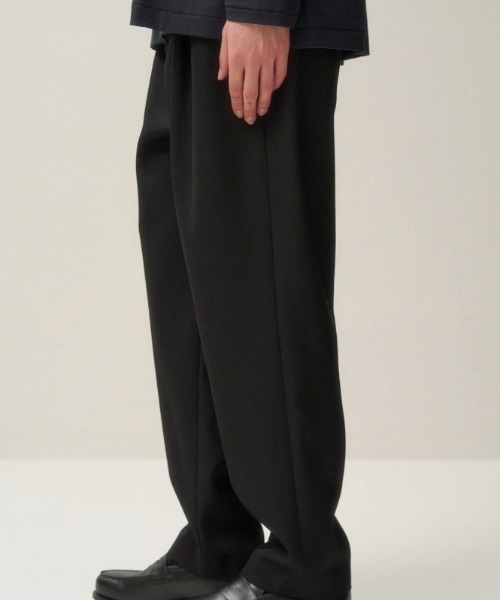 ATON (エイトン)BACK SATIN | TAPERED PANTS（スラックス）｜ATON（エイトン）
