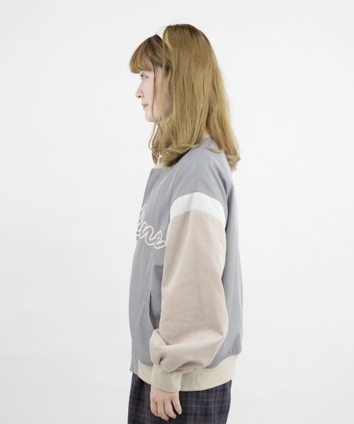 F i.n.t（フィント）の「フロントロゴ刺繍スタジャン/fint（スタジャン・レディース・グレー×ピンク/ネイビー×ホワイト・FREE）」の18枚目の写真