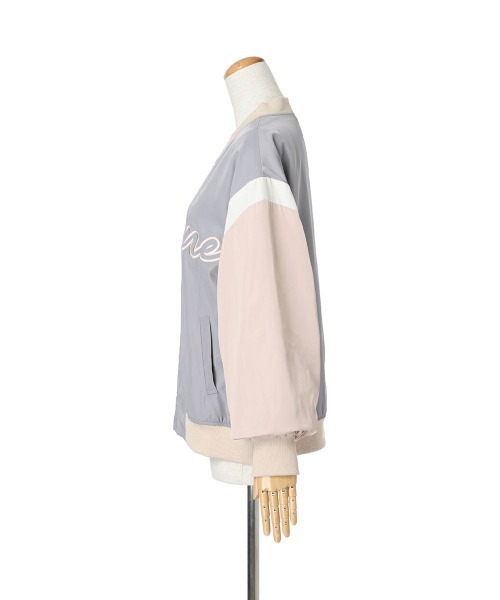 F i.n.t（フィント）の「フロントロゴ刺繍スタジャン/fint（スタジャン・レディース・グレー×ピンク/ネイビー×ホワイト・FREE）」の22枚目の写真