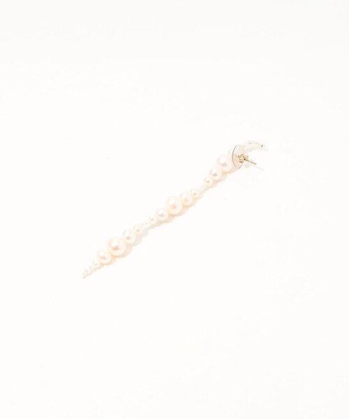 TOMORROWLAND (トゥモローランド)の「mussels and muscles PEARL GLYZINIA シングルピアス(ピアス(片耳用)・レディース・ホワイト系その他・FREE)」の5枚目の写真