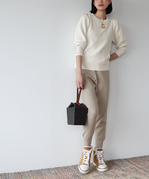 ELFRANK(エルフランク)の「パフスリーブニットプルオーバー(ニット/セーター・レディース・ブラック/グレー/オフホワイト/ベージュ/ピンク/グリーン・FREE)」の17枚目の写真