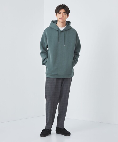 green label relaxing(グリーンレーベルリラクシング)の「ソフトダンボール フーディ パーカー(パーカー・メンズ・ダークグレー/ケリー/ダークブラウン/ライトグレー・S/M/L/XL)」の5枚目の写真