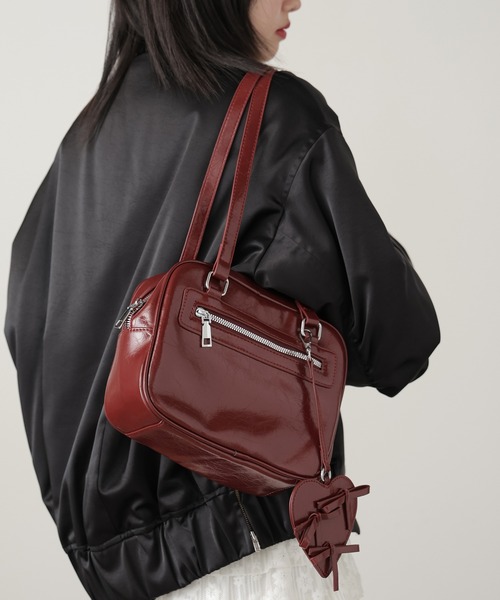 ROOPTOKYO（ループトウキョウ）の「スクエア フェイクレザー ミニショルダーバッグ（ショルダーバッグ・レディース・ブラック/シルバー/レッド/ホワイト・FREE）」の21枚目の写真