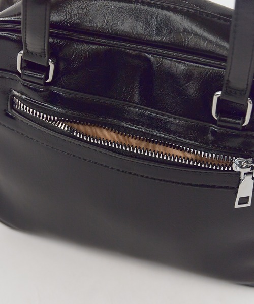 ROOPTOKYO（ループトウキョウ）の「スクエア フェイクレザー ミニショルダーバッグ（ショルダーバッグ・レディース・ブラック/シルバー/レッド/ホワイト・FREE）」の12枚目の写真