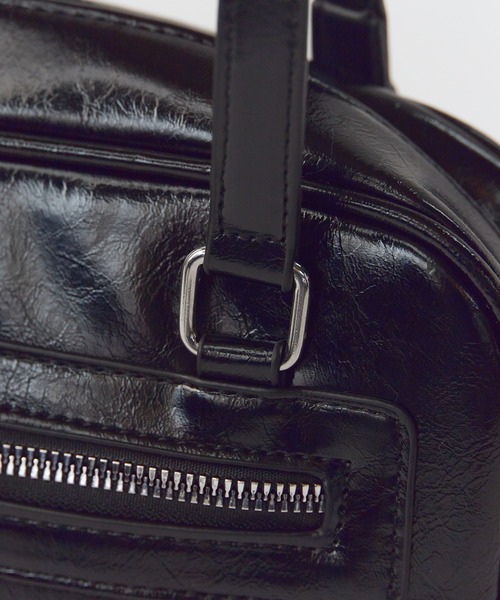 ROOPTOKYO（ループトウキョウ）の「スクエア フェイクレザー ミニショルダーバッグ（ショルダーバッグ・レディース・ブラック/シルバー/レッド/ホワイト・FREE）」の11枚目の写真