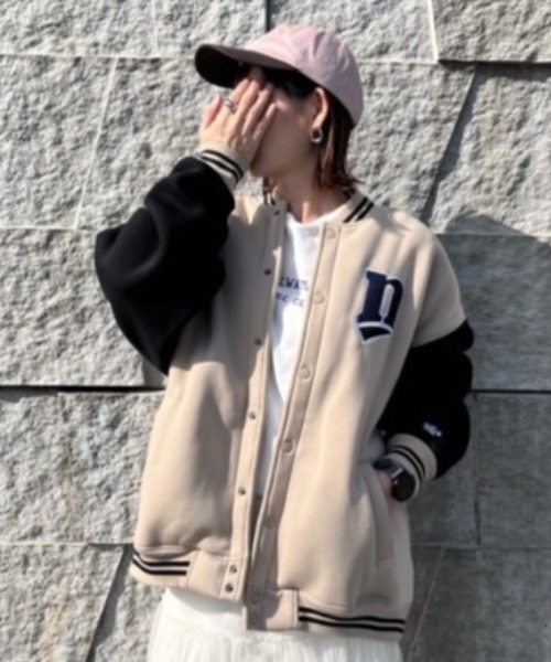 8(eight)(エイト)の「裏起毛ヘビーウェイトロゴスタジャン(スタジャン・メンズ・ブラック/グレー系その他/スミクロ・MEDIUM/X-LARGE/LARGE)」の3枚目の写真