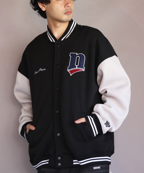 8(eight)(エイト)の「裏起毛ヘビーウェイトロゴスタジャン(スタジャン・メンズ・ブラック/グレー系その他/スミクロ・MEDIUM/X-LARGE/LARGE)」の1枚目の写真