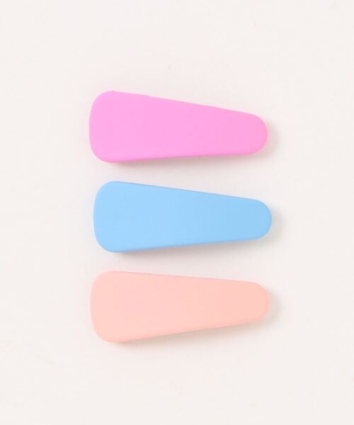 bibmilk(ビブミルク)の「BIBMILK MINI ALMOND CLIPS 3PCS(バレッタ/ヘアクリップ・キッズ・グリーン系2/グリーン系1/ピンク系3/ピンク系4/オレンジ系1/ブルー系1/イエロー系1/ピンク系1/ピンク系2/オレンジ系2・ONE SIZE)」の4枚目の写真