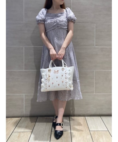 SAMANTHAVEGA(サマンサベガ)の「レースアップハートビジューフラッタ―(小)(ハンドバッグ・レディース・ブラック/ホワイト・FREE)」の22枚目の写真