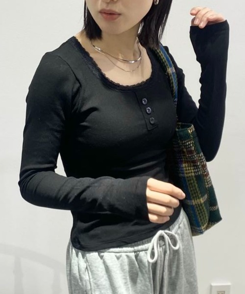 mebole(メボレ)の「レースラウンドネックシャツ(Tシャツ/カットソー・レディース・ホワイト/グレー/ブラック・FREE)」の22枚目の写真