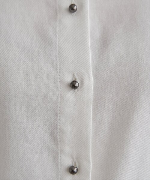 LBC(エルビーシー)の「綿レーヨンメタルボタンシャツ(シャツ/ブラウス・レディース・ホワイト/ライトブルー/チャコールグレー・L/M)」の15枚目の写真