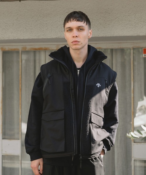 DESCENTE デサント スキー ベスト スイスチーム アウディ