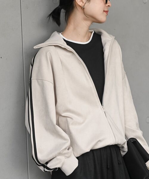 rps(アールピーエス)の「スエードポンチトラックジャケット(ブルゾン・レディース・モカ/チャコールグレー/グレイッシュベージュ/アイボリー/ブラック/ホワイト系その他4/ブラウン・フリー)」の3枚目の写真