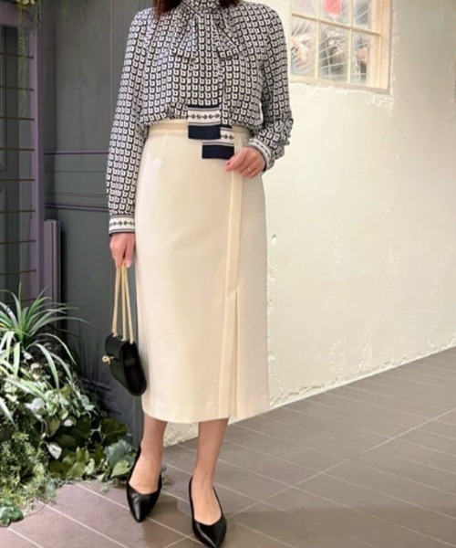 PINKY&DIANNE（ピンキーアンドダイアン）の「◆[URBAN PRECIOUS]サイドプリーツスカート（スカート・レディース・ホワイト系その他2/ネイビー・38/36）」の18枚目の写真