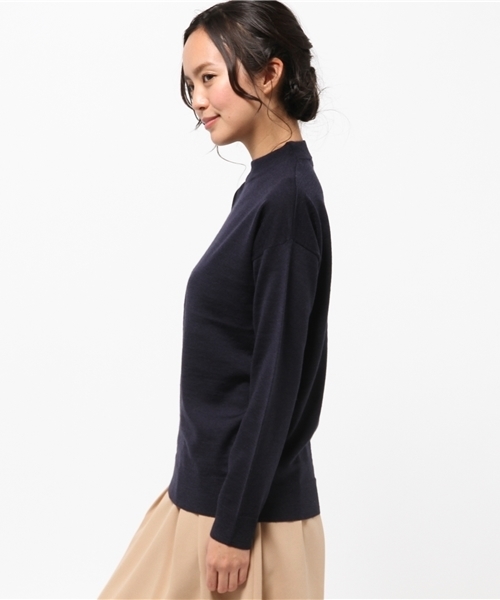 La TOTALITE(ラトータリテ)の「ハイネックドロッププルオーバー(ニット/セーター・レディース・グレー/ネイビー/サックスブルー・FREE)」の5枚目の写真