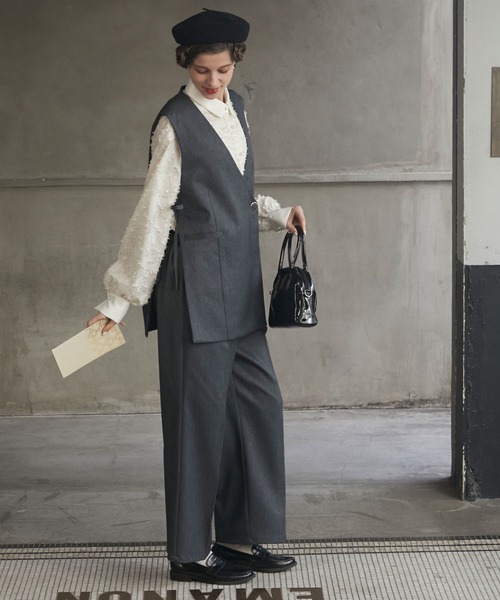 BONLECILL noir（ボンルシールノワール）の「【BONLECILL noir】サイドリボンノーカラーベスト＆センタープレススラックス（パンツドレス・レディース・チャコールグレー/ベージュ/ネイビー/ブラック・M-L/S-M/S/M/L）」の12枚目の写真