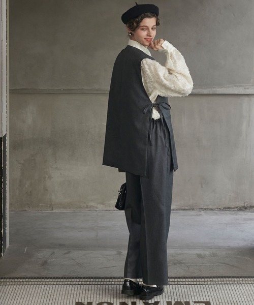 BONLECILL noir（ボンルシールノワール）の「【BONLECILL noir】サイドリボンノーカラーベスト＆センタープレススラックス（パンツドレス・レディース・チャコールグレー/ベージュ/ネイビー/ブラック・M-L/S-M/S/M/L）」の13枚目の写真