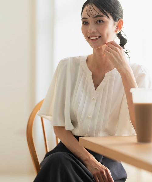 オフィスカジュアル/洗える】フレアスリーブピンタックブラウス 半袖