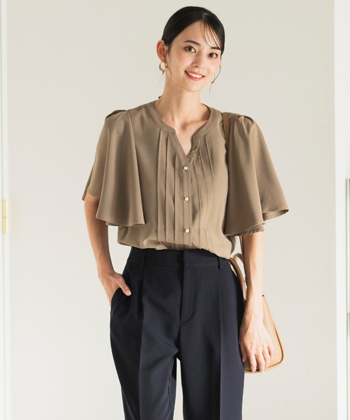 CELEN(セレン)の「【オフィスカジュアル/洗える】フレアスリーブピンタックブラウス 半袖(シャツ/ブラウス・レディース・グレー系その他/オフホワイト/ピンクベージュ/ブラック・S/ST/LT/L/M/MT)」の17枚目の写真