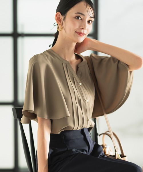 CELEN(セレン)の「【オフィスカジュアル/洗える】フレアスリーブピンタックブラウス 半袖(シャツ/ブラウス・レディース・グレー系その他/オフホワイト/ピンクベージュ/ブラック・S/ST/LT/L/M/MT)」の16枚目の写真