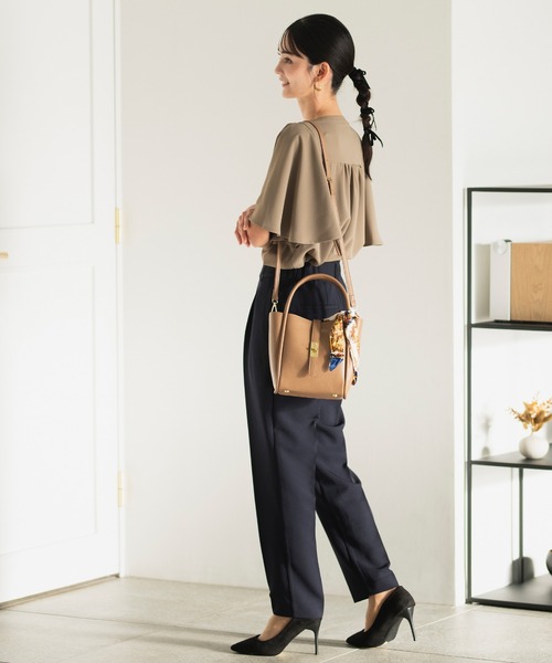 CELEN(セレン)の「【オフィスカジュアル/洗える】フレアスリーブピンタックブラウス 半袖(シャツ/ブラウス・レディース・グレー系その他/オフホワイト/ピンクベージュ/ブラック・S/ST/LT/L/M/MT)」の20枚目の写真