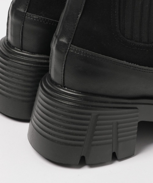 FOREVER 21（フォーエバー トゥエンティーワン）の「【2025SS】厚底ソックスブーツ（ブーツ・レディース・ブラック・MEDIUM/LARGE）」の10枚目の写真