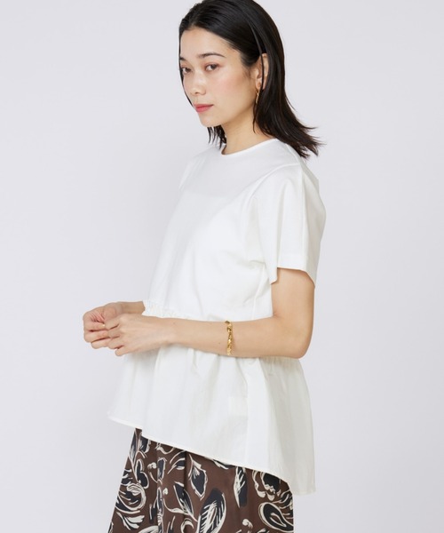 INED（イネド）の「スーピマコットン ドッキングペプラムカットソー（Tシャツ/カットソー・レディース・ホワイト/ネイビー/オフホワイト/サックスブルー・9号/11号）」の2枚目の写真