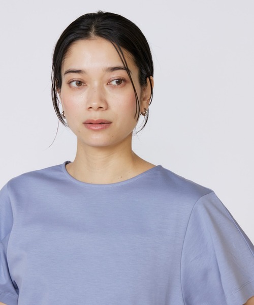 INED（イネド）の「スーピマコットン ドッキングペプラムカットソー（Tシャツ/カットソー・レディース・ホワイト/ネイビー/オフホワイト/サックスブルー・9号/11号）」の20枚目の写真