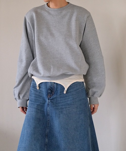 AKTE(アクテ)の「ショルダーパッドスウェットプルオーバー(スウェット・レディース・ブラック/グレー/ピンク・FREE)」の4枚目の写真