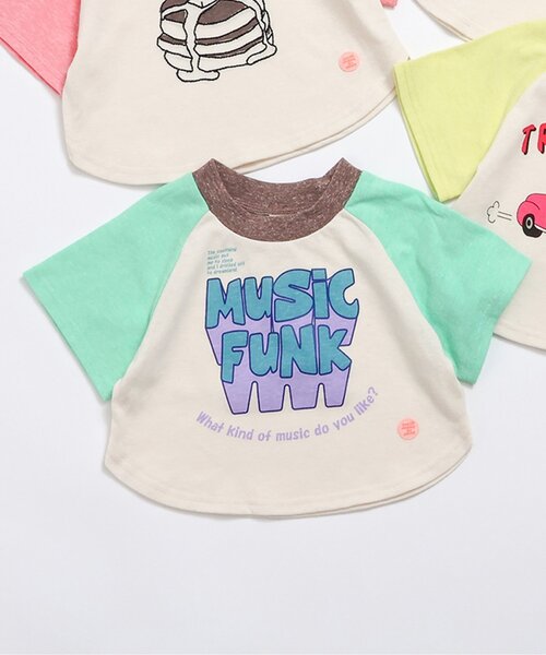 BREEZE(ブリーズ)の「【Bpop】ラグランポップベビーTシャツ_半袖(その他ベビーウェア・キッズ・ブラウン/ピンク/ライム/グリーン・80/70)」の4枚目の写真