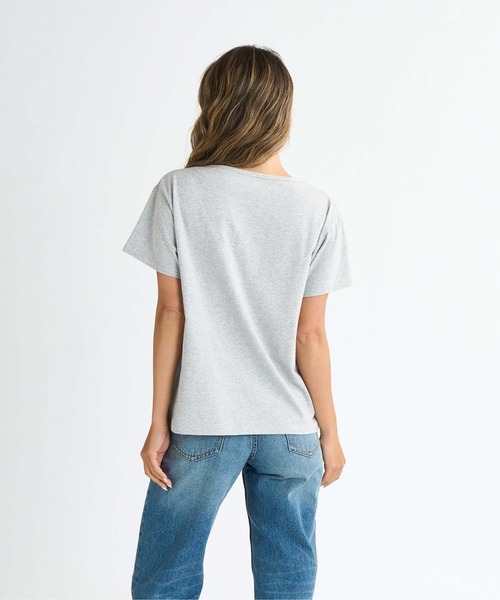 ROXY(ロキシー)の「MELODY /ロキシーワンポイントロゴ半袖シャツ(Tシャツ/カットソー・レディース・グレー/ブラック/ホワイト/ピンク・MEDIUM/LARGE/SMALL)」の9枚目の写真