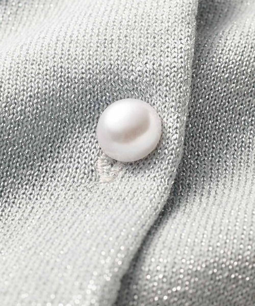 IEDIT(イディット)の「IEDIT 上品なラメがきらめくパール調ボタンカーディガン(カーディガン/ボレロ・レディース・ライトブルー/シルバーグレー/ブラック・M/L/LL/3L/4L/S)」の10枚目の写真