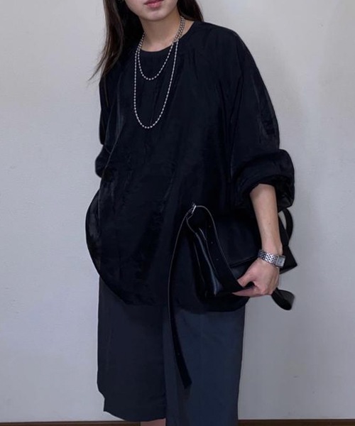 aquagarage(アクアガレージ)の「オーガンジーシアー長袖トップス(Tシャツ/カットソー・レディース・グレイッシュベージュ/ブラック・M)」の18枚目の写真