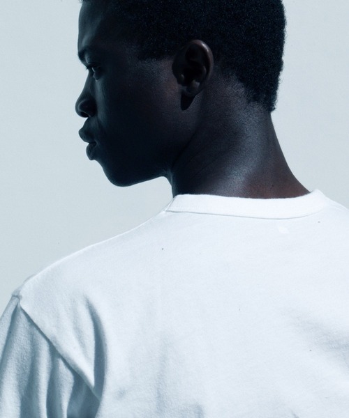 BIOTOP（ビオトープ）の「【Hanes for BIOTOP】 WASHED COTTON CREW NECK T-SHIRTS 2P（Tシャツ/カットソー・メンズ・ホワイト/ブラック系その他・S/M/L/XL）」の5枚目の写真