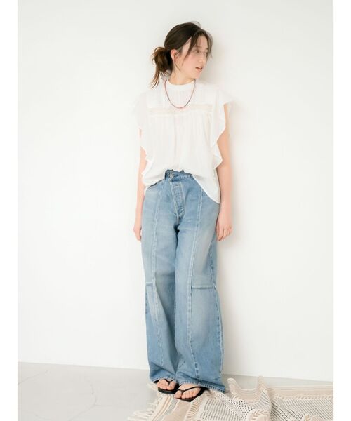 Ungrid（アングリッド）の「コットンノースリフリルブラウス（シャツ/ブラウス・レディース・イエロー/ブラック/オフホワイト・FREE）」の17枚目の写真