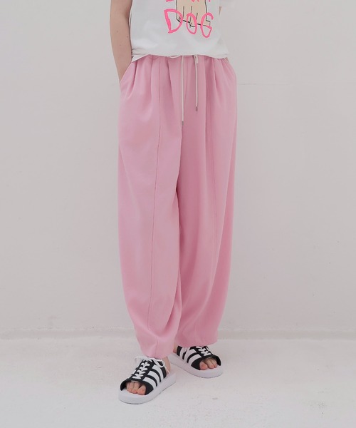 DRESSLAVE（ドレスレイブ）の「B7 / curve tapered pants(カーブテーパードパンツ)（その他パンツ・レディース・ブラック/ピンク・38）」の2枚目の写真