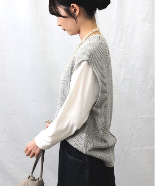 HONEYSUCKLE ROSE（ハニーサックルローズ）の「【HONEYSUCKLE ROSE】ニットベストレイヤード（アンサンブル・レディース・グレー/オフホワイト/ブラック・M/L）」の18枚目の写真