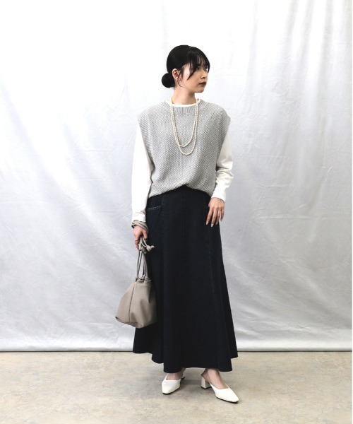 HONEYSUCKLE ROSE（ハニーサックルローズ）の「【HONEYSUCKLE ROSE】ニットベストレイヤード（アンサンブル・レディース・グレー/オフホワイト/ブラック・M/L）」の13枚目の写真