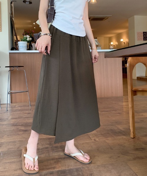 FAVORITO(ファヴォリート)の「シンプルハイウエストワイドパンツ(その他パンツ・レディース・カーキ/ブラウン/ブラック/ベージュ・XL/L/M)」の3枚目の写真