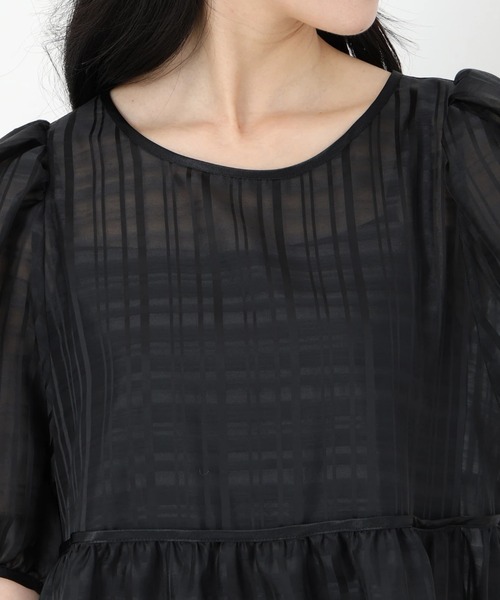 UNIVERVAL MUSE（ユニバーバル ミューズ）の「シアーチェックペプラムブラウス（シャツ/ブラウス・レディース・ブラック/オフホワイト・2）」の8枚目の写真