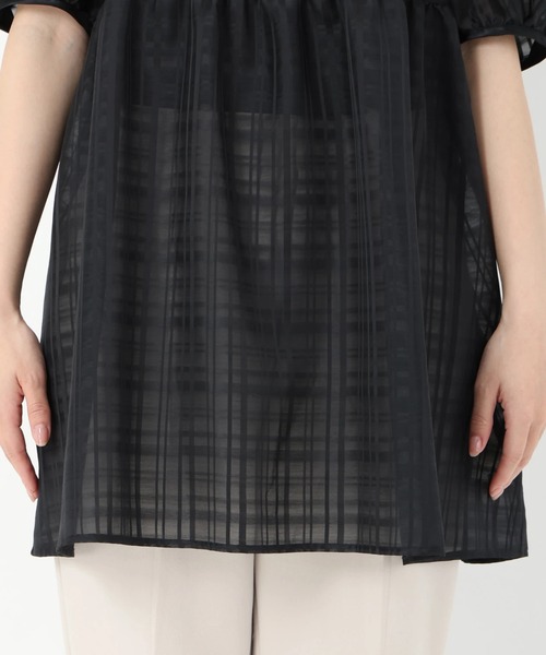 UNIVERVAL MUSE（ユニバーバル ミューズ）の「シアーチェックペプラムブラウス（シャツ/ブラウス・レディース・ブラック/オフホワイト・2）」の11枚目の写真