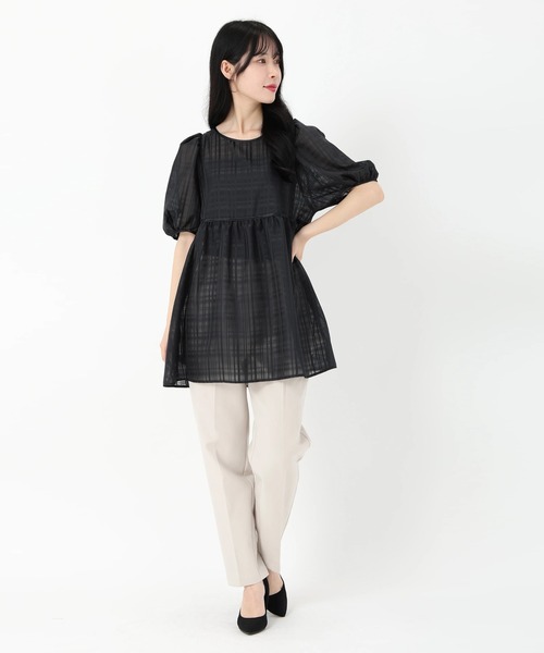 UNIVERVAL MUSE（ユニバーバル ミューズ）の「シアーチェックペプラムブラウス（シャツ/ブラウス・レディース・ブラック/オフホワイト・2）」の12枚目の写真