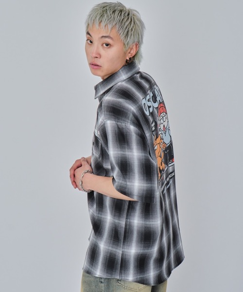 WEGO（ウィゴー）の「WEGO/イラストオンブレチェックシャツ（シャツ/ブラウス・メンズ・ブラック系その他2/ホワイト系その他2/ブルー系その他2/ブラウン系その他2・MEDIUM/LARGE）」の8枚目の写真